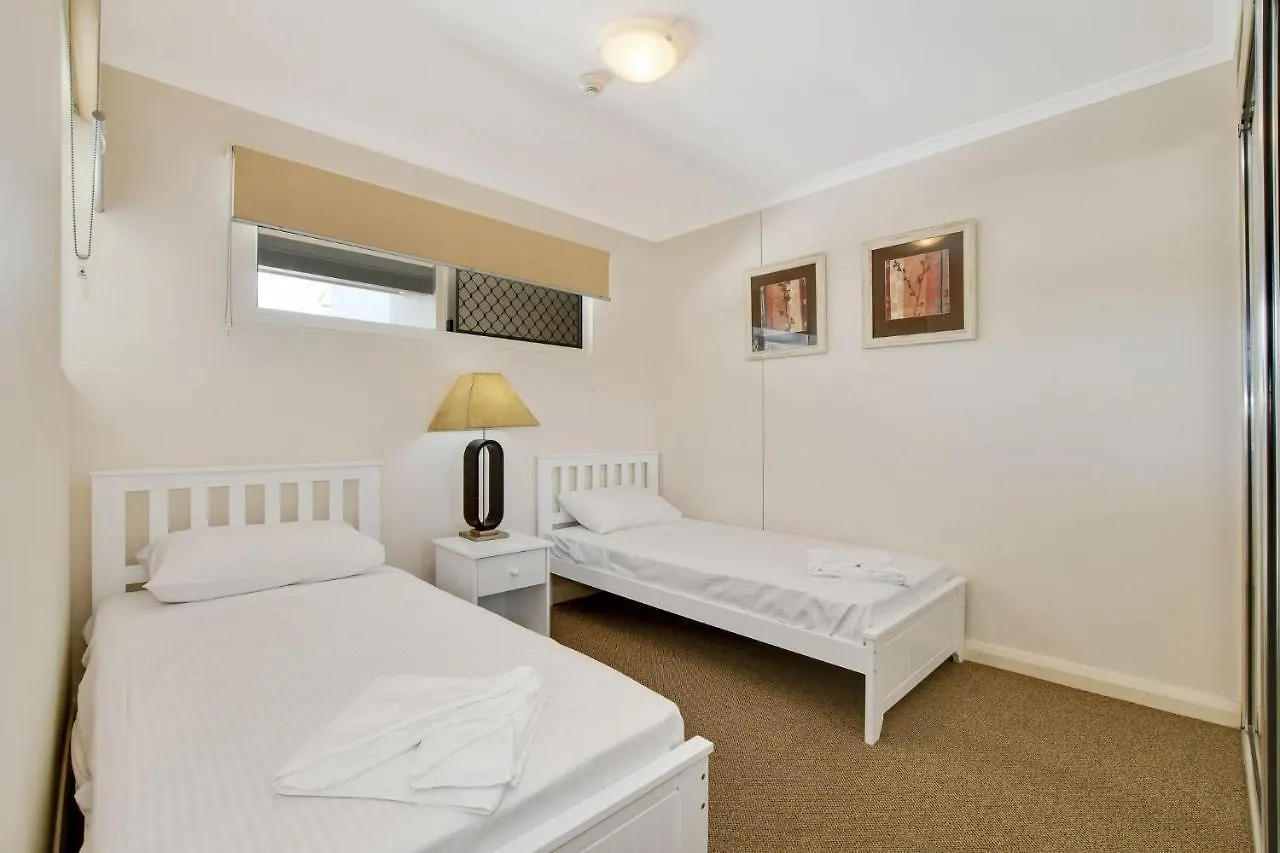 Apartment Alex Beach Resort-317/428 Alexandra Headland Australia