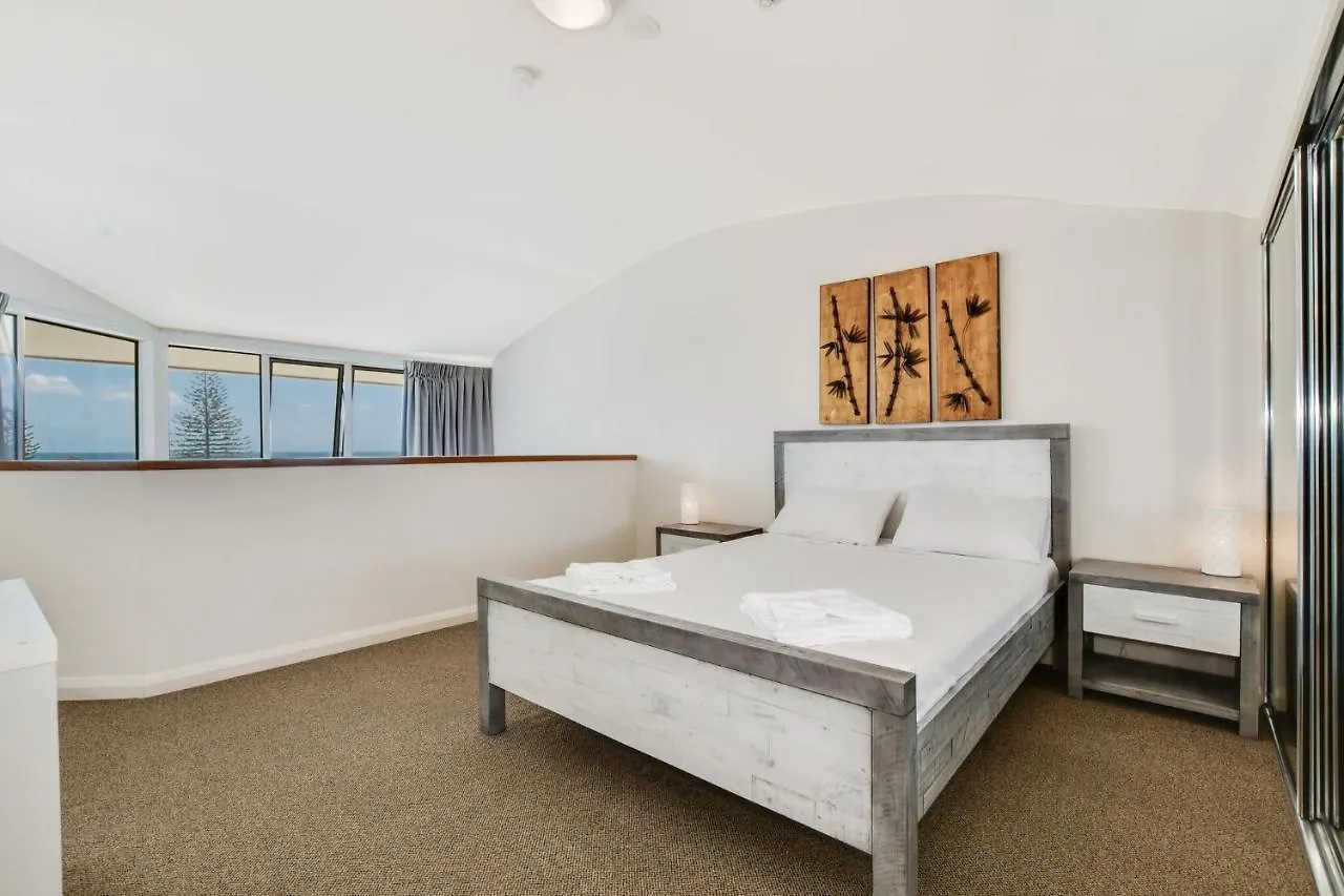 Apartment Alex Beach Resort-317/428 Alexandra Headland